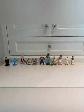 Disney Aladdin Figure Lot